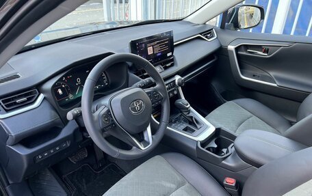 Toyota RAV4, 2025 год, 4 050 000 рублей, 23 фотография