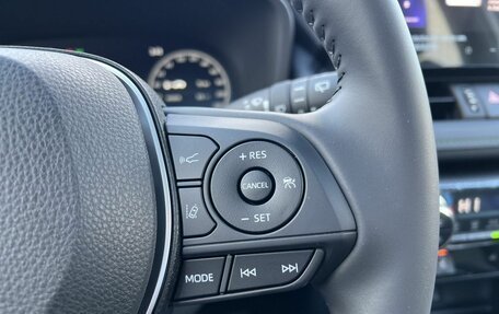 Toyota RAV4, 2025 год, 4 050 000 рублей, 21 фотография