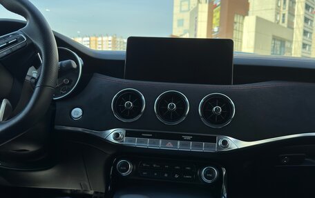 KIA Stinger I, 2023 год, 4 600 000 рублей, 8 фотография