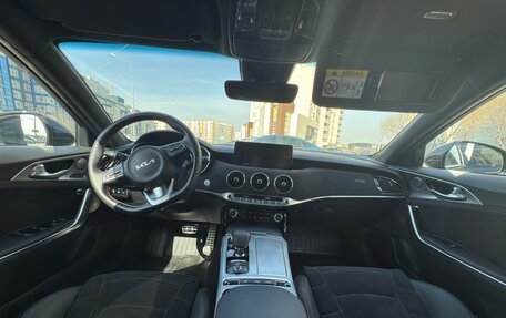 KIA Stinger I, 2023 год, 4 600 000 рублей, 9 фотография