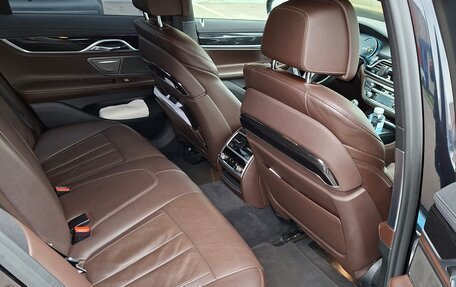 BMW 7 серия, 2018 год, 3 749 000 рублей, 7 фотография