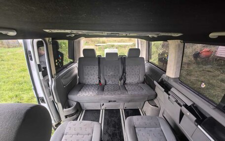 Volkswagen Transporter T5 рестайлинг, 2010 год, 1 550 000 рублей, 7 фотография