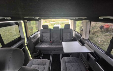 Volkswagen Transporter T5 рестайлинг, 2010 год, 1 550 000 рублей, 3 фотография