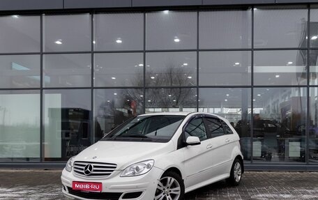 Mercedes-Benz B-Класс, 2010 год, 950 000 рублей, 1 фотография
