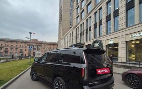 Cadillac Escalade V, 2021 год, 11 700 000 рублей, 3 фотография