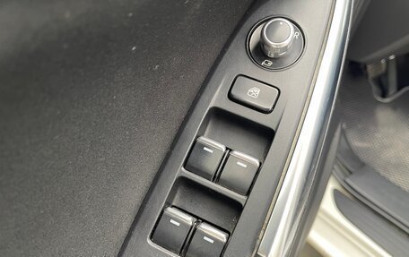 Mazda 6, 2015 год, 1 360 000 рублей, 23 фотография