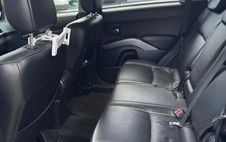 Mitsubishi Outlander III рестайлинг 3, 2007 год, 1 090 000 рублей, 6 фотография