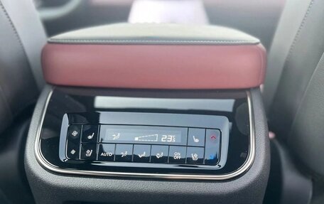 Infiniti QX80, 2025 год, 20 990 000 рублей, 20 фотография