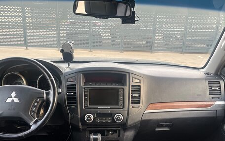 Mitsubishi Pajero IV, 2008 год, 950 000 рублей, 7 фотография