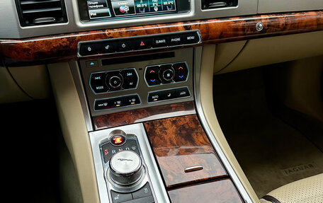 Jaguar XF I рестайлинг, 2013 год, 1 900 000 рублей, 14 фотография