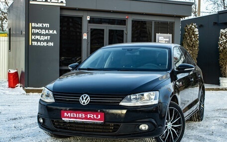 Volkswagen Jetta VI, 2012 год, 999 000 рублей, 1 фотография