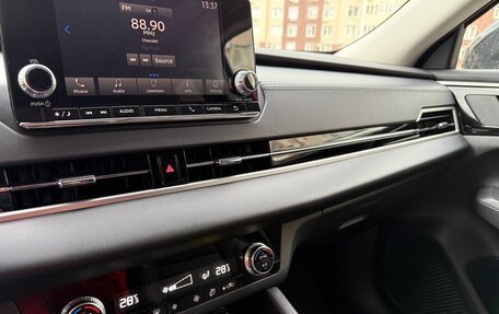 Mitsubishi Outlander, 2022 год, 3 690 000 рублей, 7 фотография