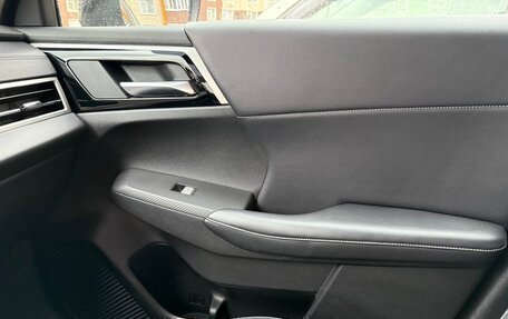 Mitsubishi Outlander, 2022 год, 3 690 000 рублей, 6 фотография