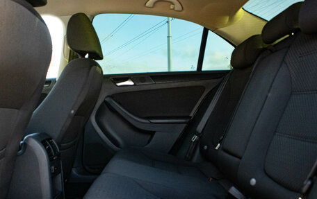 Volkswagen Jetta VI, 2012 год, 999 000 рублей, 10 фотография