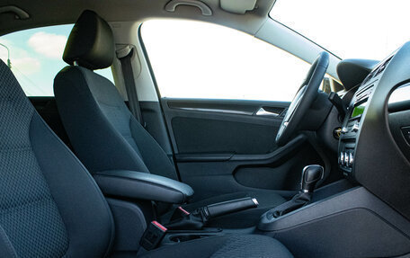 Volkswagen Jetta VI, 2012 год, 999 000 рублей, 12 фотография