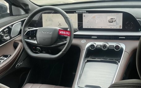 CheryExeed TXL, 2024 год, 4 200 000 рублей, 12 фотография