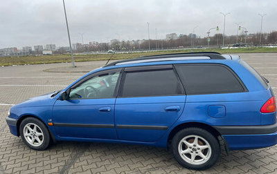 Toyota Avensis III рестайлинг, 1998 год, 450 000 рублей, 1 фотография