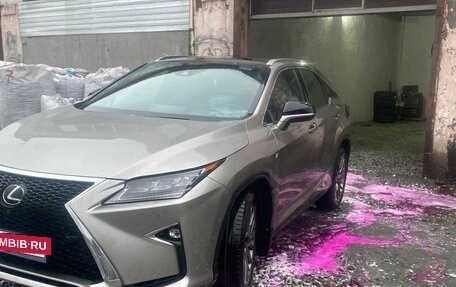 Lexus RX IV рестайлинг, 2017 год, 4 490 000 рублей, 3 фотография