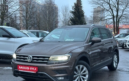 Volkswagen Tiguan II, 2018 год, 2 699 000 рублей, 3 фотография