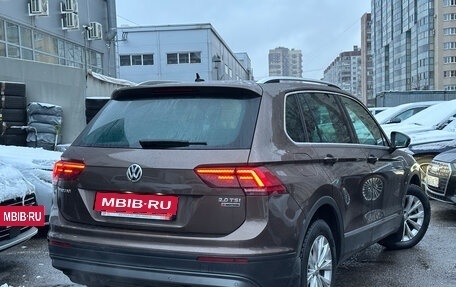 Volkswagen Tiguan II, 2018 год, 2 699 000 рублей, 6 фотография