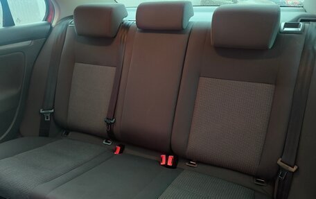 Volkswagen Jetta VI, 2007 год, 620 000 рублей, 13 фотография