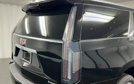 Cadillac Escalade V, 2025 год, 20 700 000 рублей, 11 фотография