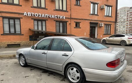 Mercedes-Benz E-Класс, 1998 год, 335 000 рублей, 7 фотография