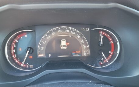 Toyota RAV4, 2021 год, 3 400 000 рублей, 27 фотография