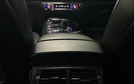 Audi Q7, 2016 год, 4 500 000 рублей, 13 фотография