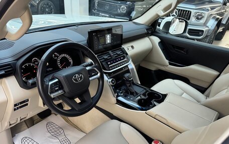 Toyota Land Cruiser, 2022 год, 10 890 000 рублей, 17 фотография