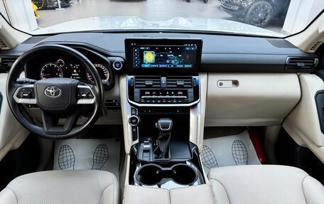 Toyota Land Cruiser, 2022 год, 10 890 000 рублей, 19 фотография