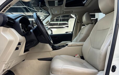 Toyota Land Cruiser, 2022 год, 10 890 000 рублей, 20 фотография