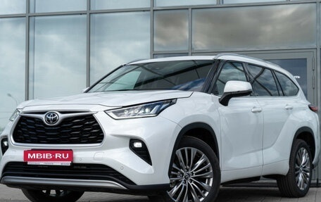 Toyota Highlander, 2025 год, 6 190 000 рублей, 2 фотография