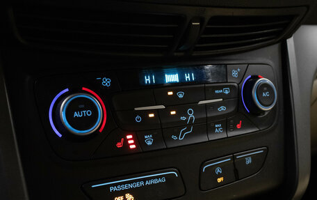 Ford Escape III, 2018 год, 1 359 000 рублей, 23 фотография