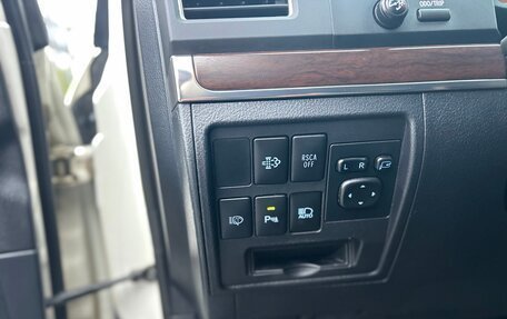 Toyota Land Cruiser 200, 2015 год, 4 260 000 рублей, 14 фотография