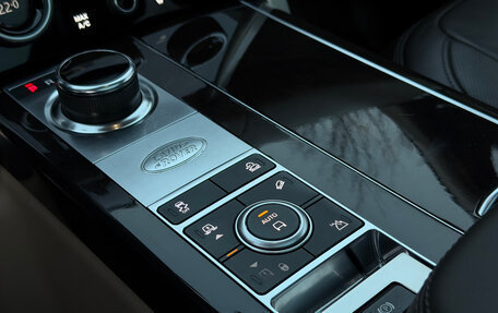 Land Rover Range Rover IV рестайлинг, 2019 год, 11 450 000 рублей, 19 фотография