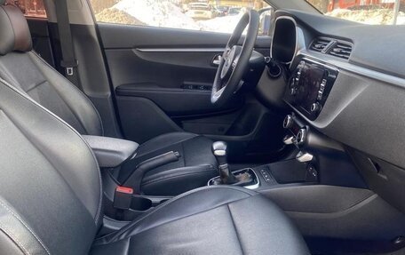 KIA Rio IV, 2021 год, 1 850 000 рублей, 5 фотография