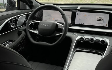 CheryExeed TXL, 2024 год, 4 200 000 рублей, 11 фотография