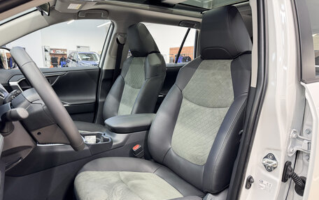 Toyota RAV4, 2025 год, 4 150 000 рублей, 16 фотография