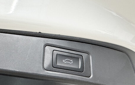 Toyota RAV4, 2025 год, 4 150 000 рублей, 30 фотография