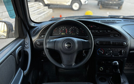 Chevrolet Niva I рестайлинг, 2013 год, 559 000 рублей, 11 фотография