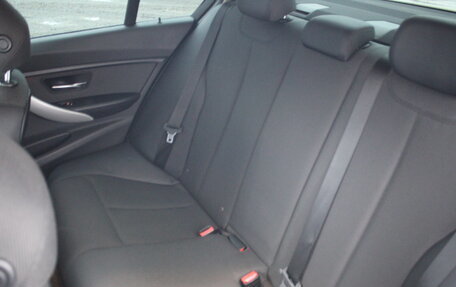 BMW 3 серия, 2016 год, 1 700 000 рублей, 13 фотография