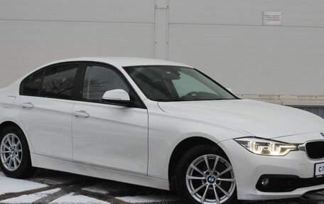 BMW 3 серия, 2016 год, 1 700 000 рублей, 3 фотография