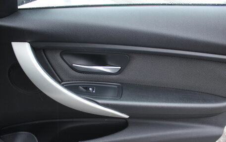 BMW 3 серия, 2016 год, 1 700 000 рублей, 12 фотография