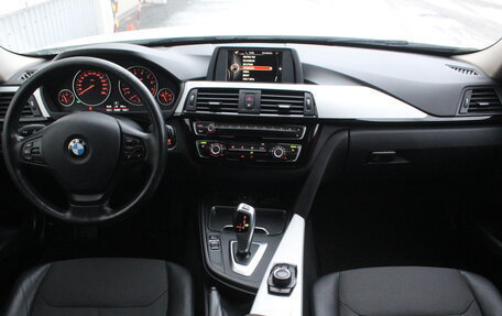 BMW 3 серия, 2016 год, 1 700 000 рублей, 17 фотография