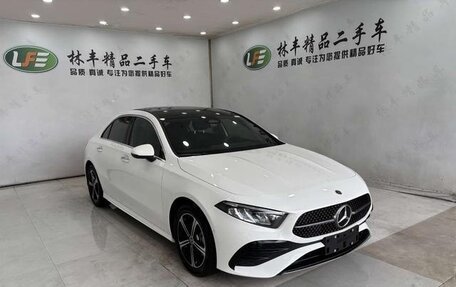 Mercedes-Benz A-Класс, 2025 год, 2 870 000 рублей, 3 фотография