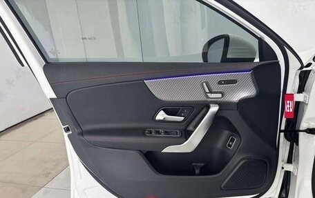 Mercedes-Benz A-Класс, 2025 год, 2 870 000 рублей, 13 фотография