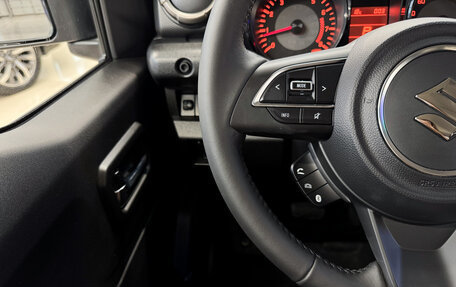 Suzuki Jimny, 2025 год, 3 800 000 рублей, 15 фотография