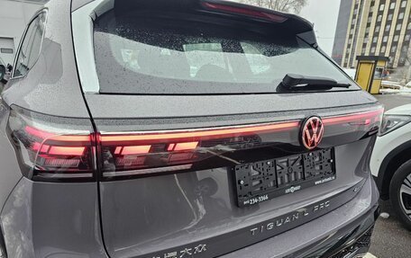 Volkswagen Tiguan, 2025 год, 5 449 000 рублей, 6 фотография