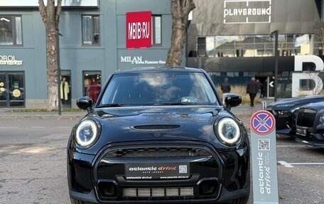 MINI Hatch, 2022 год, 2 390 000 рублей, 2 фотография